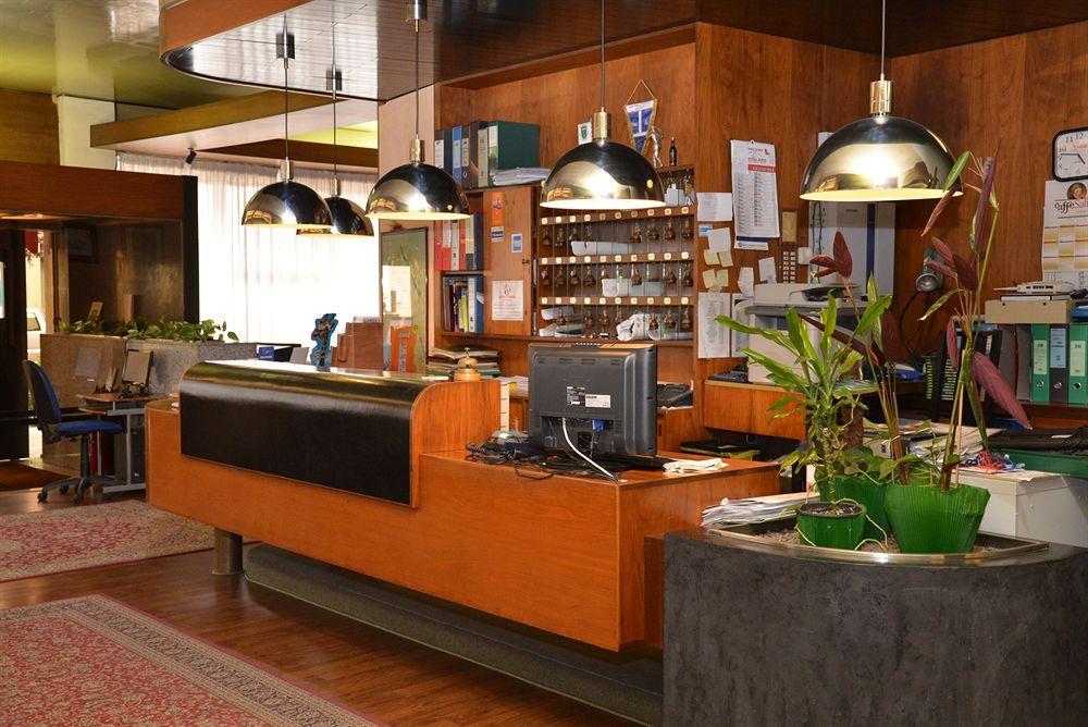לניאגו Hotel Salieri מראה חיצוני תמונה