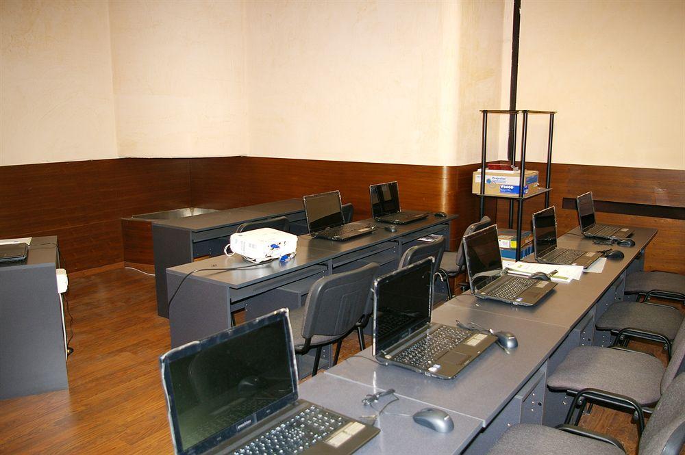 לניאגו Hotel Salieri מראה חיצוני תמונה